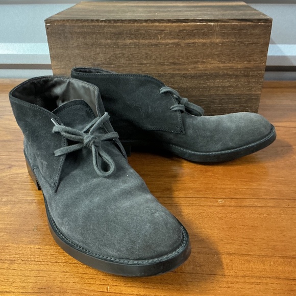 Tod’s Men Gray Suede Chukka Ankle Boot Size 8.5UK 9.5US - Picture 1 of 8